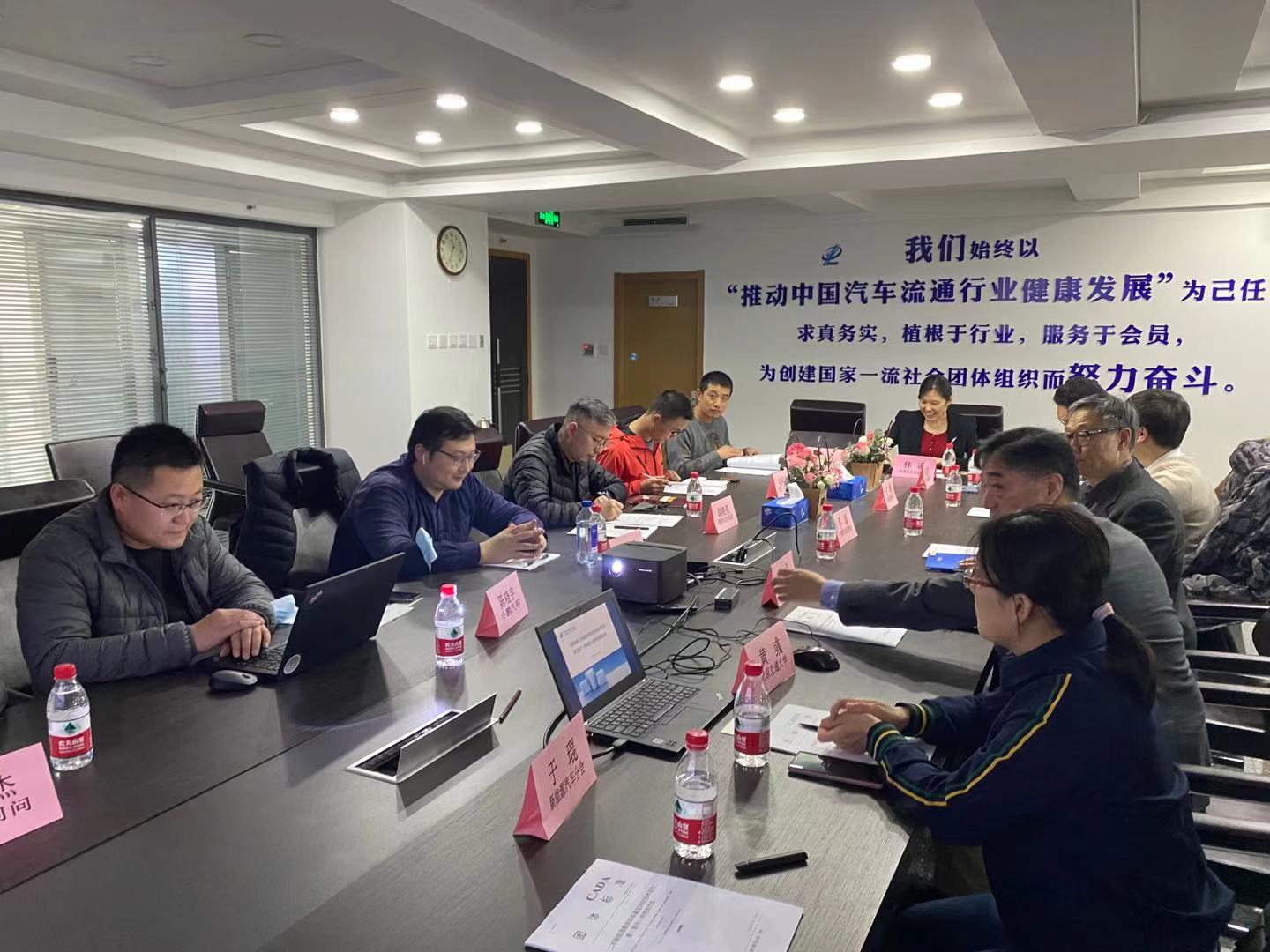 微信.jpg 微信.jpg